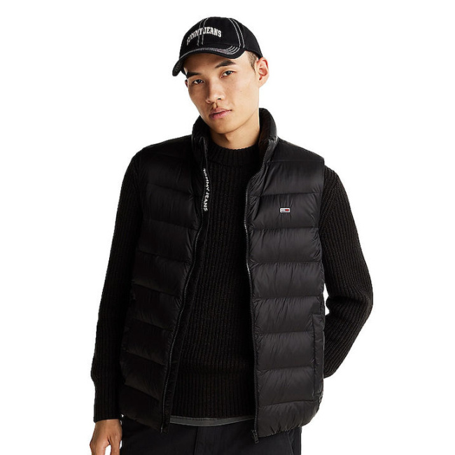 Tommy Jeans ανδρικό puffer αμάνικο μπουφάν μαύρο DM0DM20663-BDS