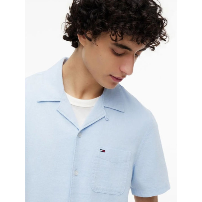 Tommy Jeans ανδρικό λινό regular κοντομάνικο πουκάμισο σιέλ DM0DM23058-C3Q Sweet Blue